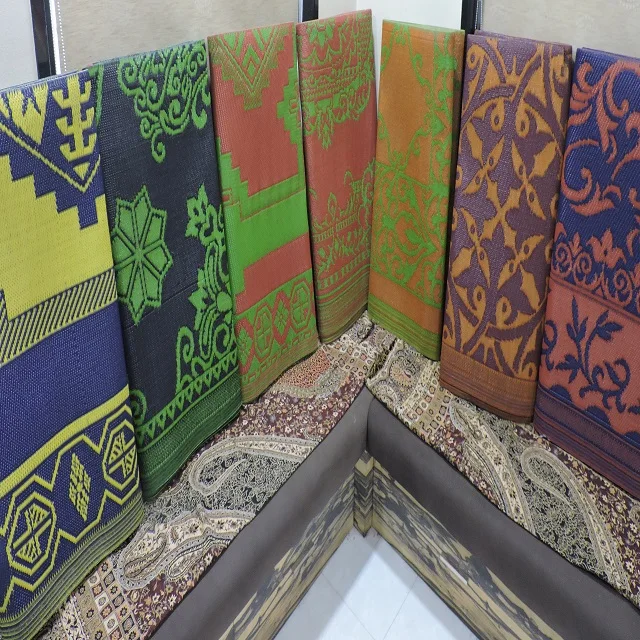 Цветные пластиковые коврики 180X270 см