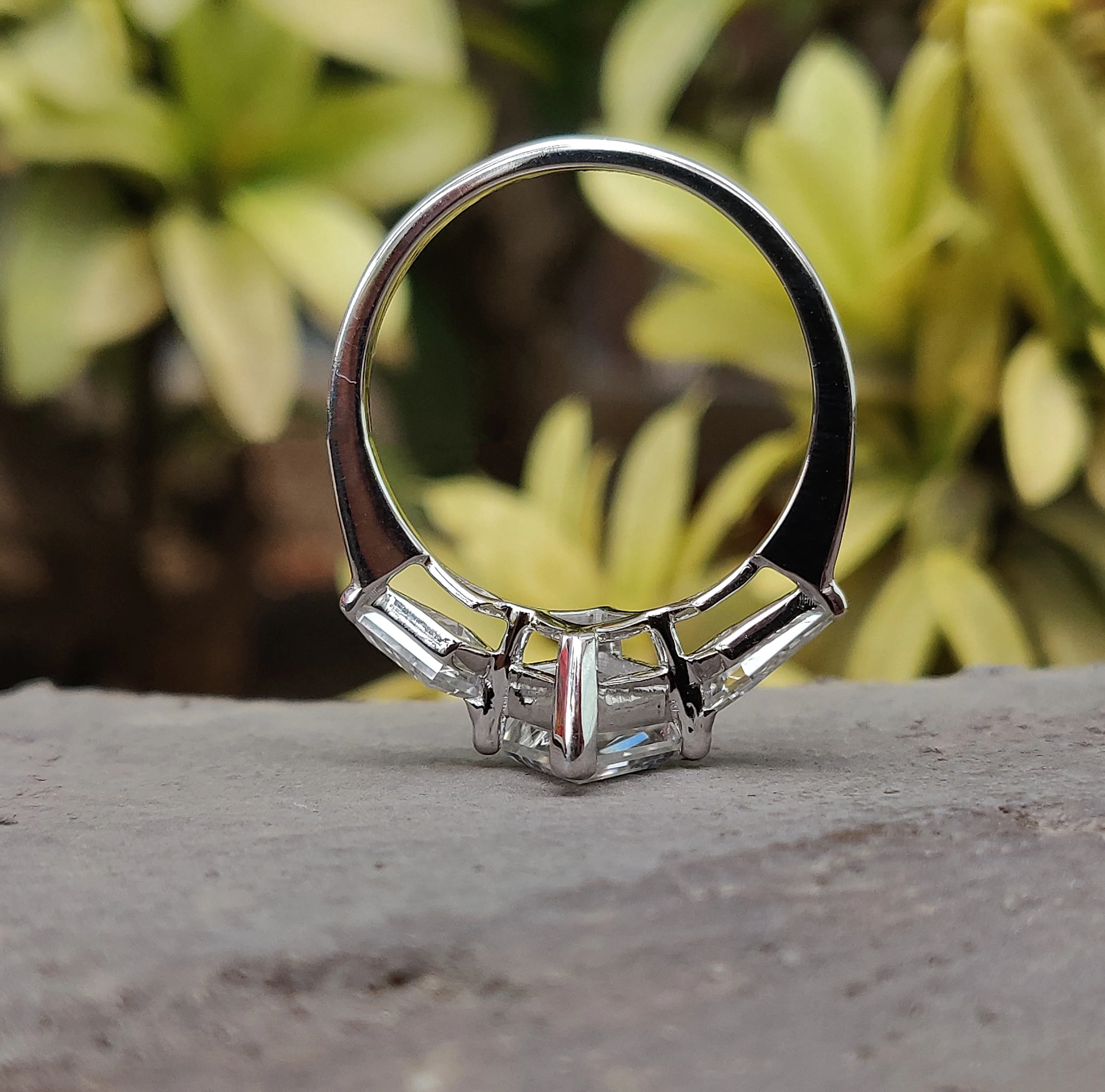 Cathedral Set Engagement Ring Gold Lab Grown Diamond Lozenge Cut Diamond Three Stone 14k Solid Halloween Cute Opp Bag Lovers