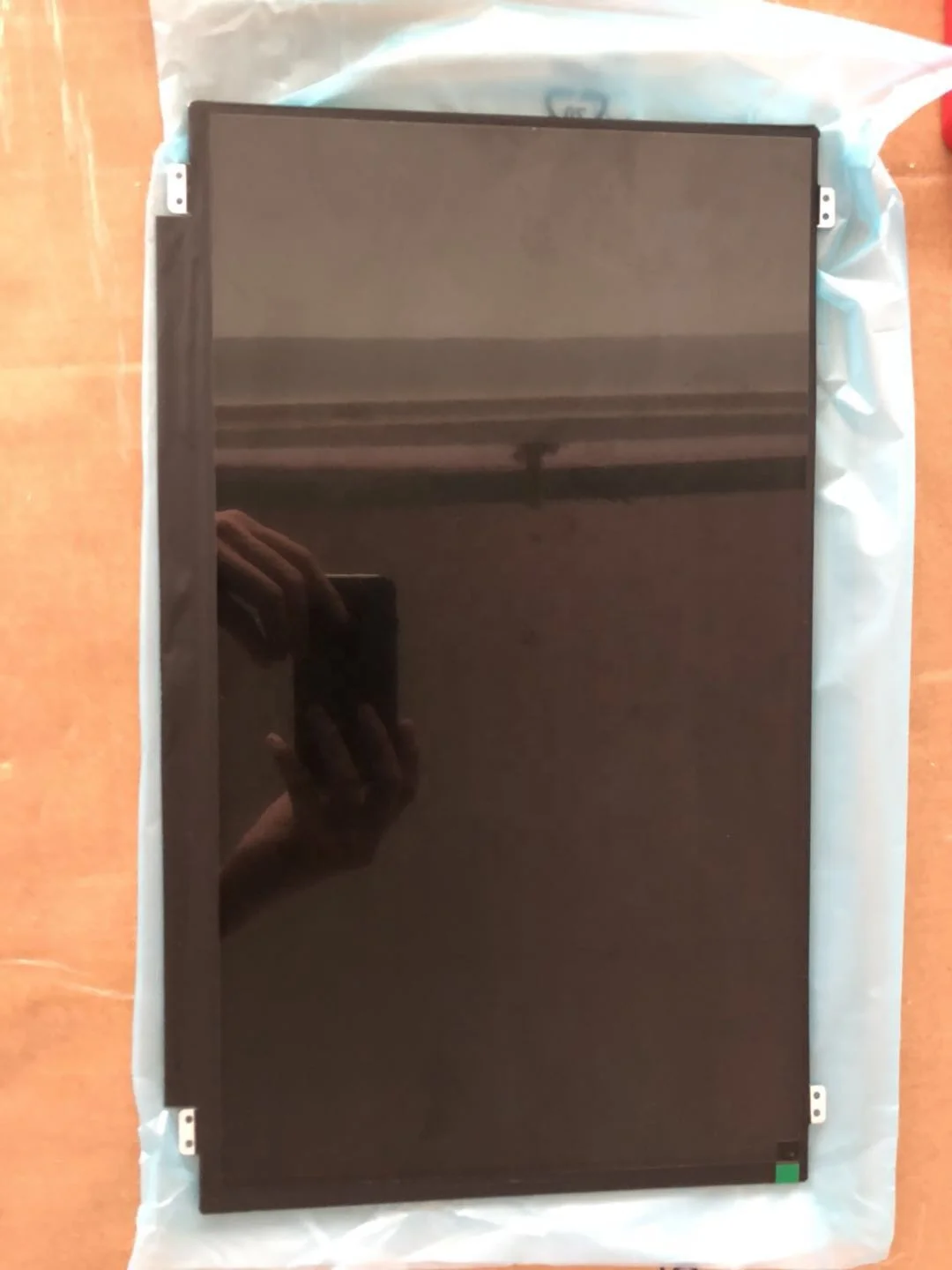 Good price 15.6 laptop screen NT156WHM-N10 HD 1366x768 slim edp 40pin led lcd Glossy display