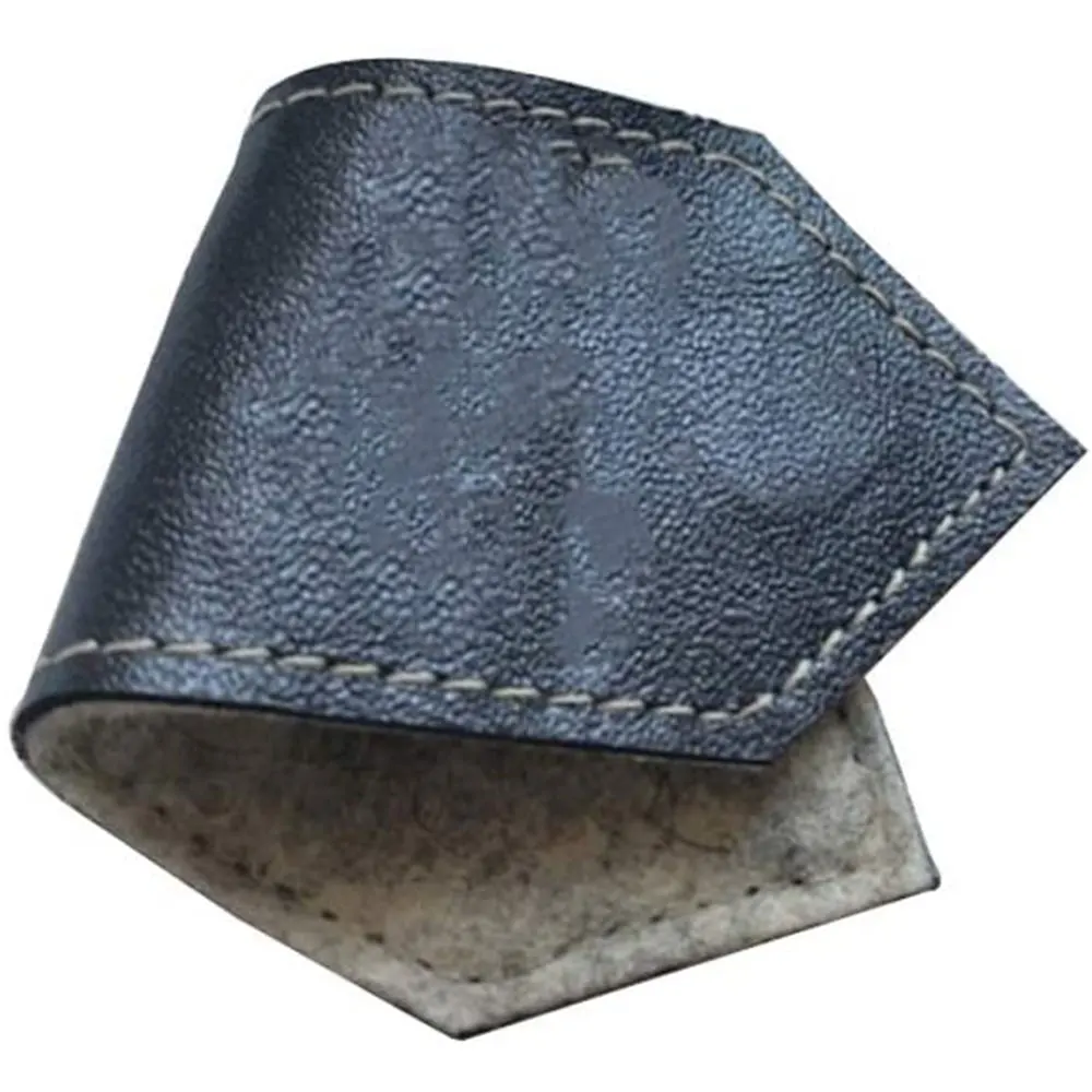 Классическая магнитная закладка-книжка из натуральной кожи ручной работы