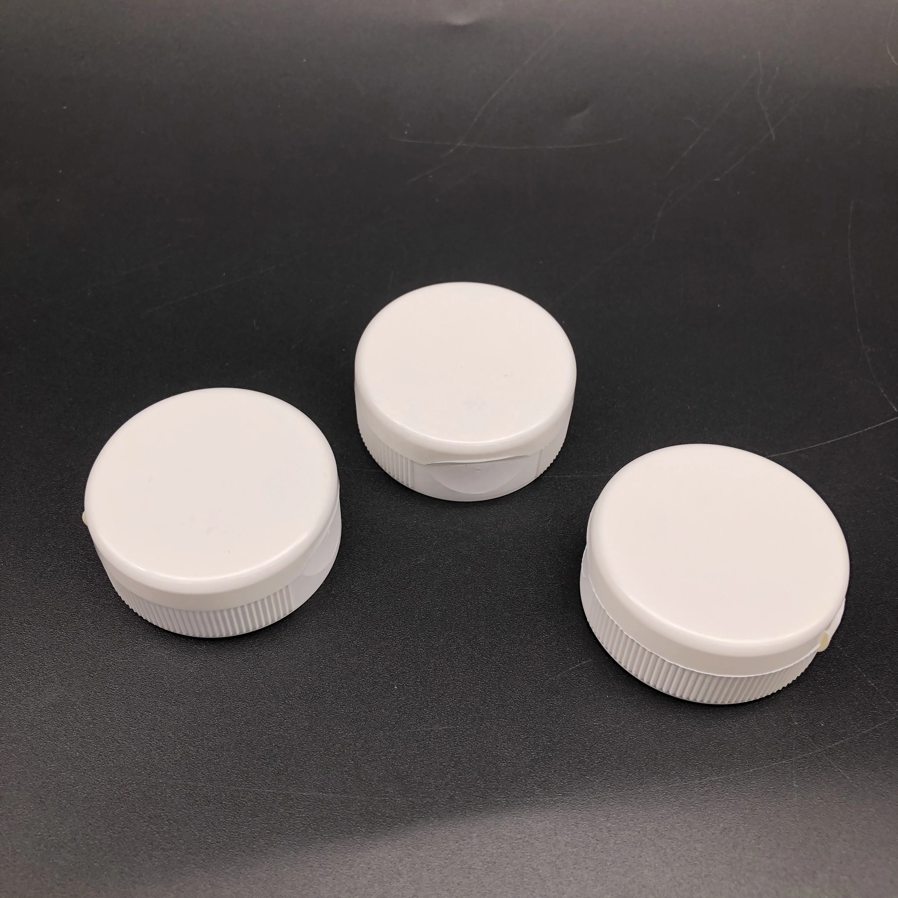 38mm lid bottle cap plastic caps 38/400 ribbed flip top cap