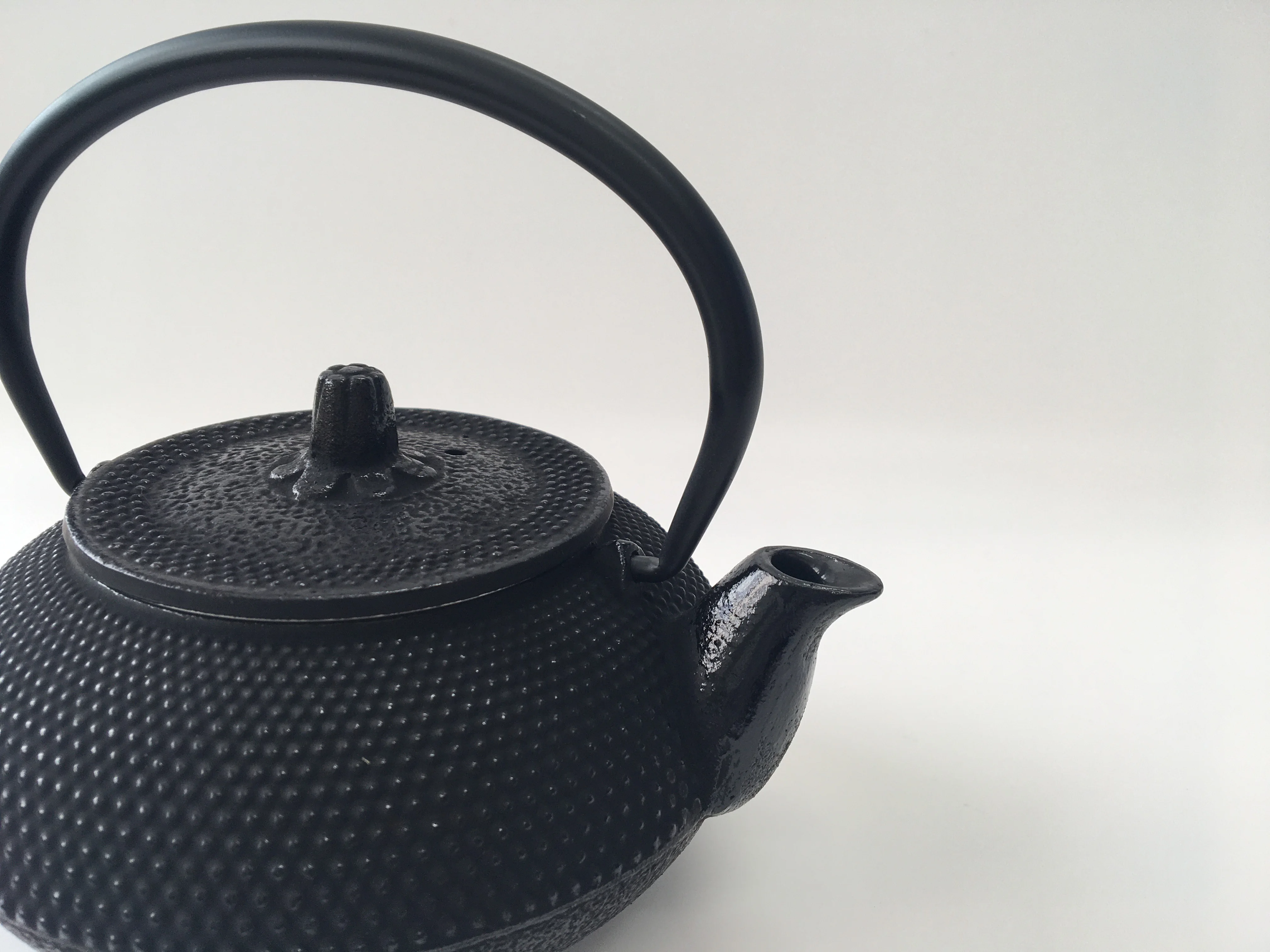 Wholesale traditional style manufacturer colorful teapot Japan