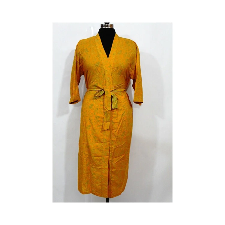 Top Quality Silk Fabric Printed Design Kaftan Casual Wear Beach Cover Up Long Dress in Red Color for Girls and Women