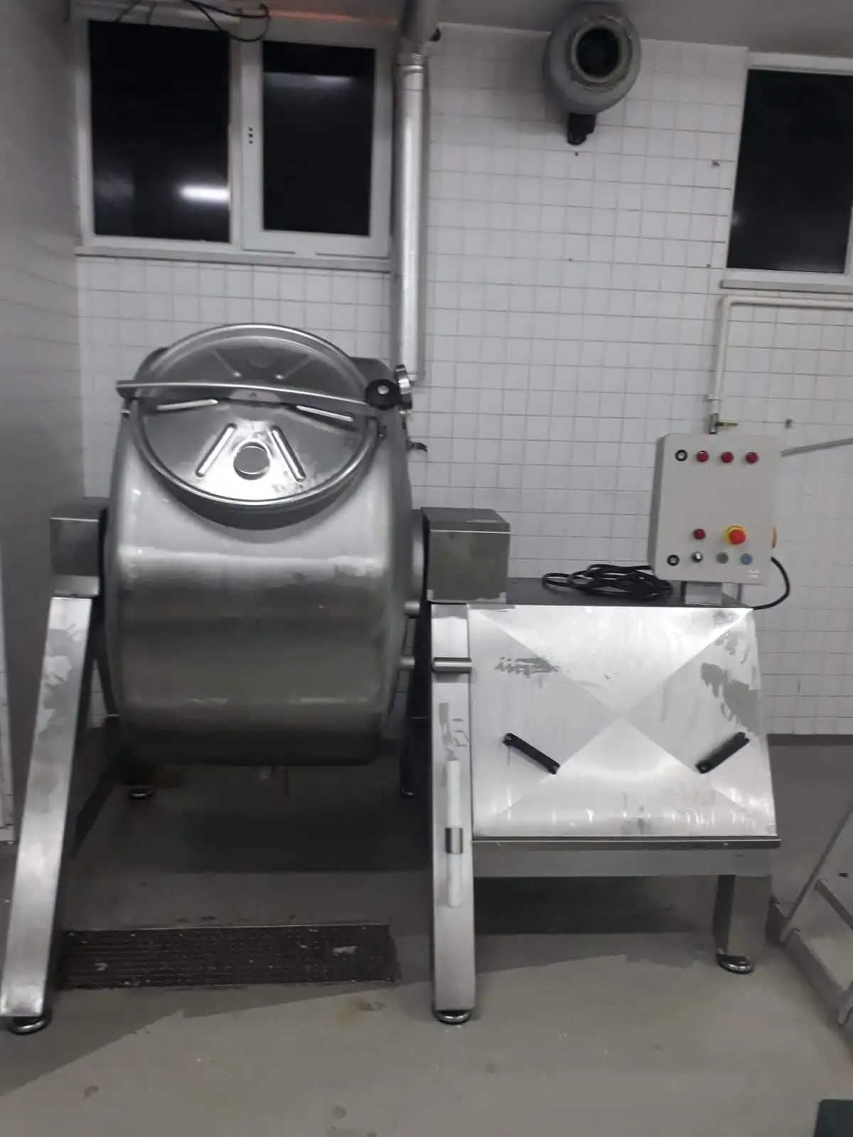 Butter churn  machine