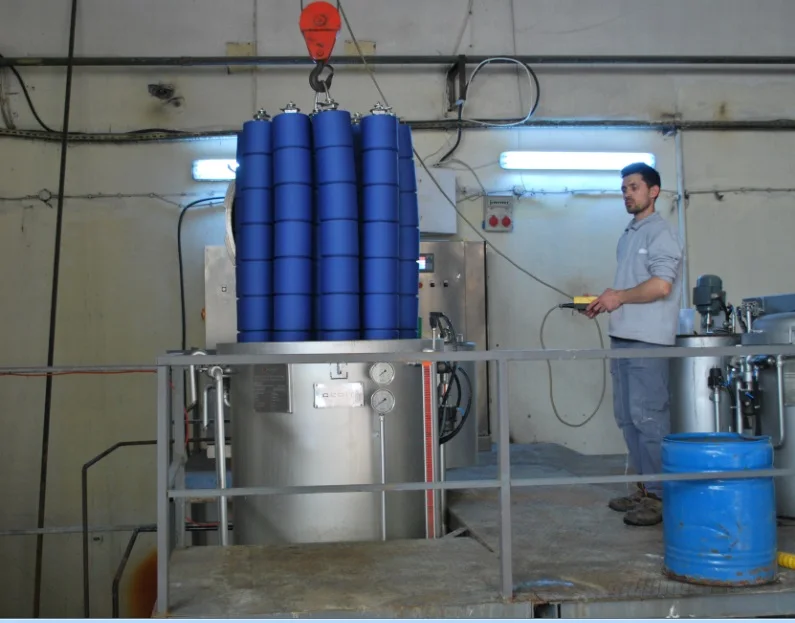 
HT HP Polyester Yarn Dyeing Machine 