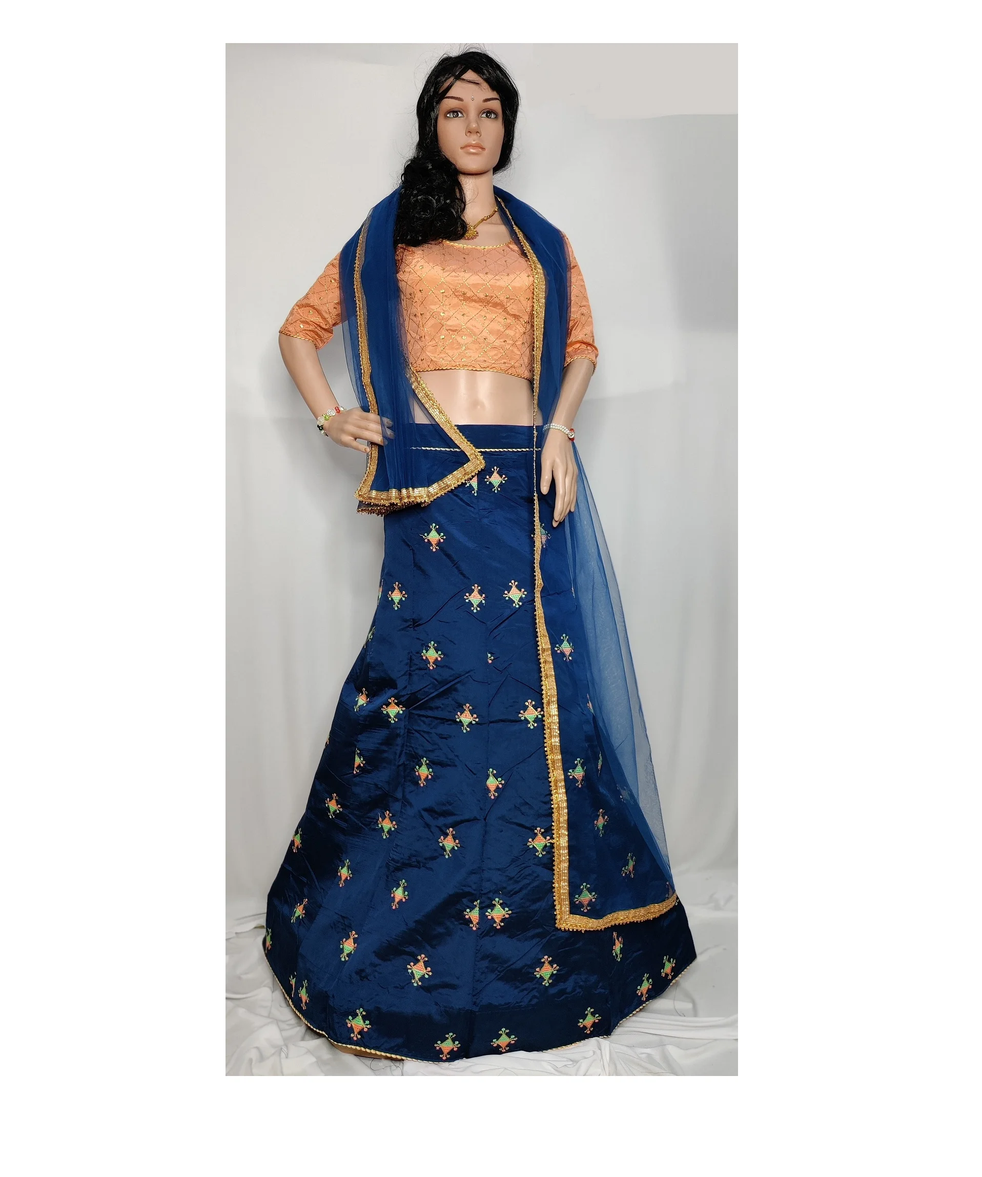 
WOAIS LEHENGA CHOLI 