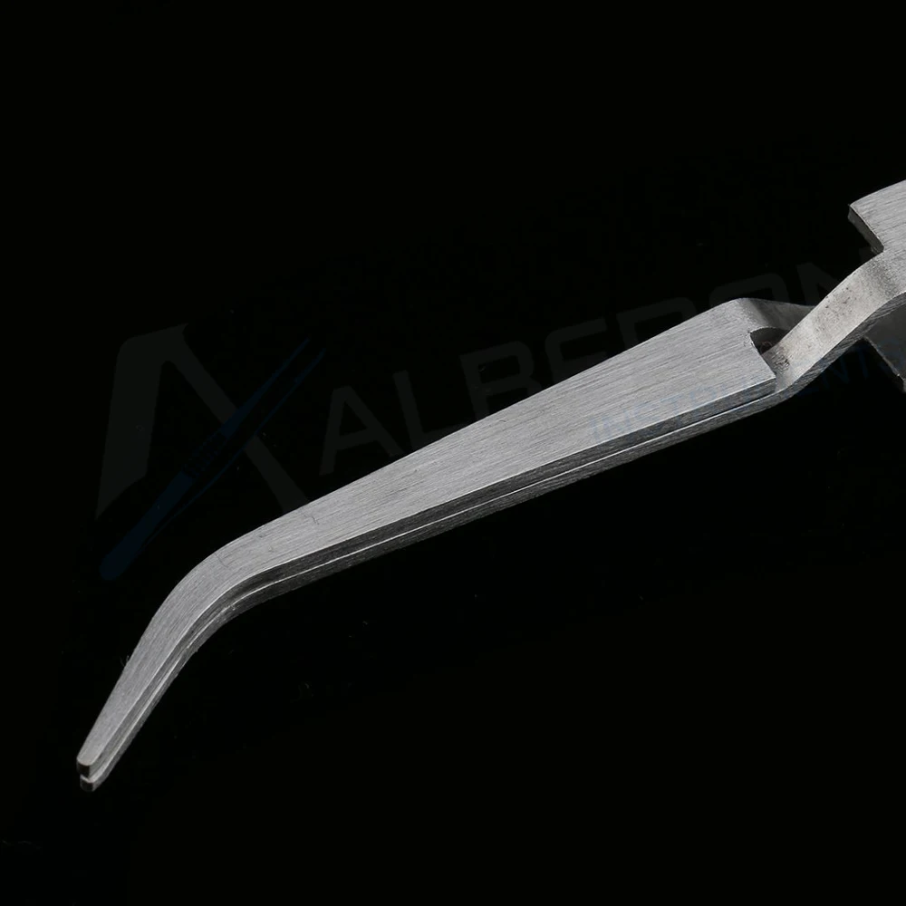 Customize Stainless Steel Tweezers Nail-Art Multi Function Pincher manicure & pedicure instruments