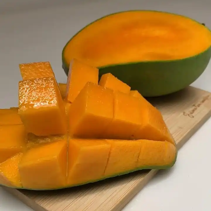 Свежий манго