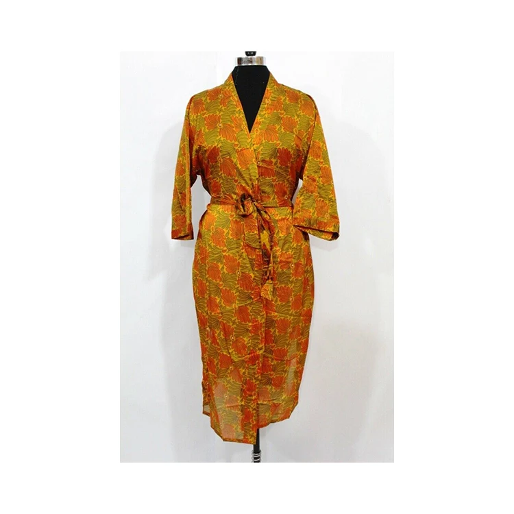 Best Quality Dress Vintage Pure Silk Saree Handmade Women Beachwear Mid Length Kimono Dress available in All Sizes