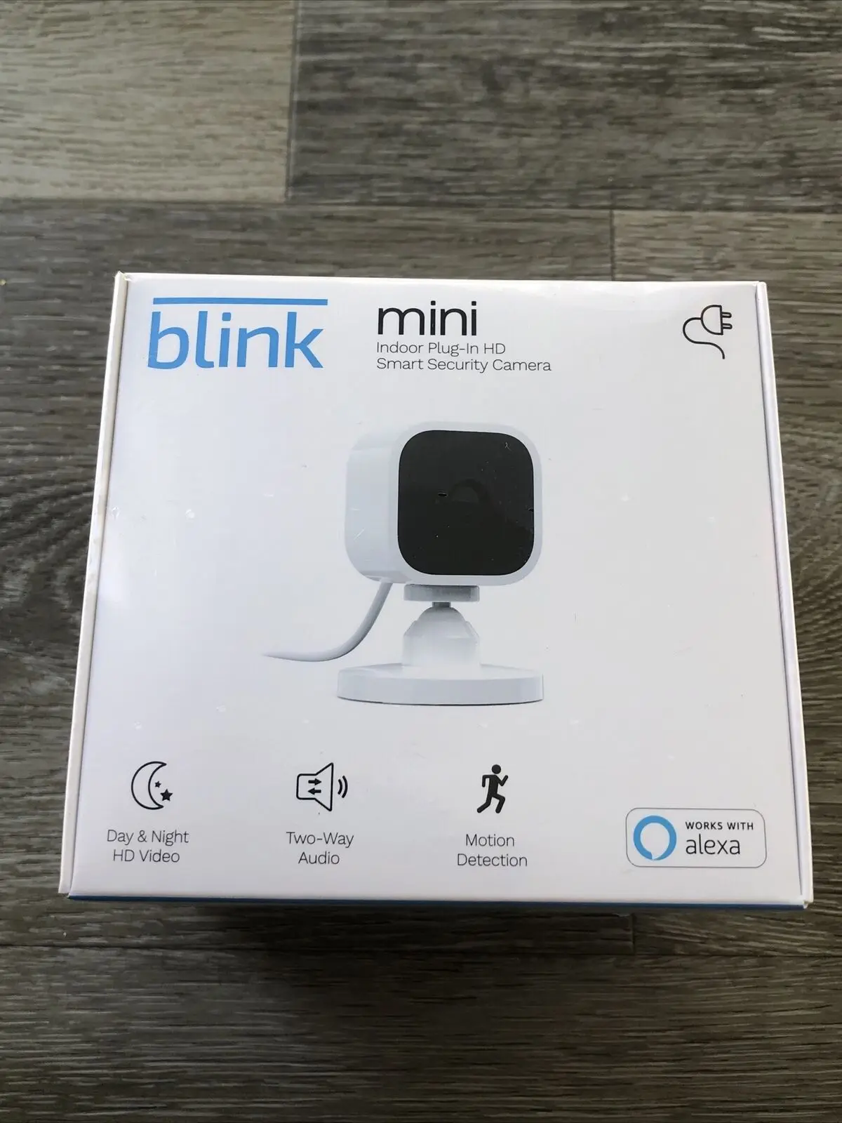 Blink Mini Compact indoor plug-in smart security camera, 1080 HD Video, Night Vision
