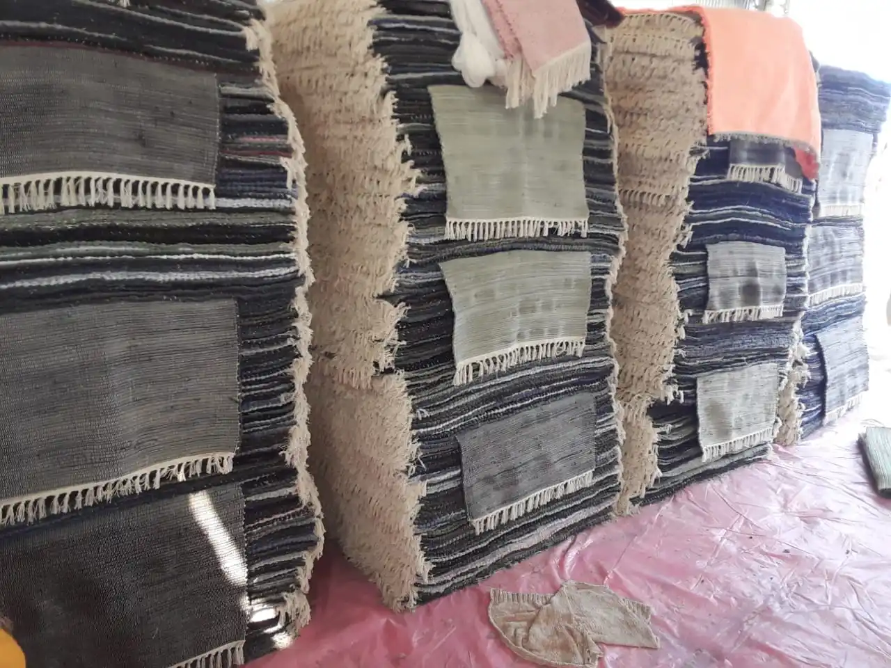 90x60 cm Handmade Loomed Technics Plain Cotton Rugs from Bangladesh