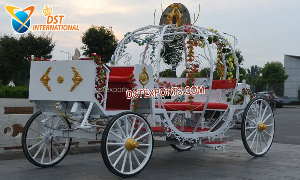 Lighted Cinderella Coach for Wedding Ride Wedding Castle Style Cinderella Carriage Princess Glass Coach Wedding Carriage