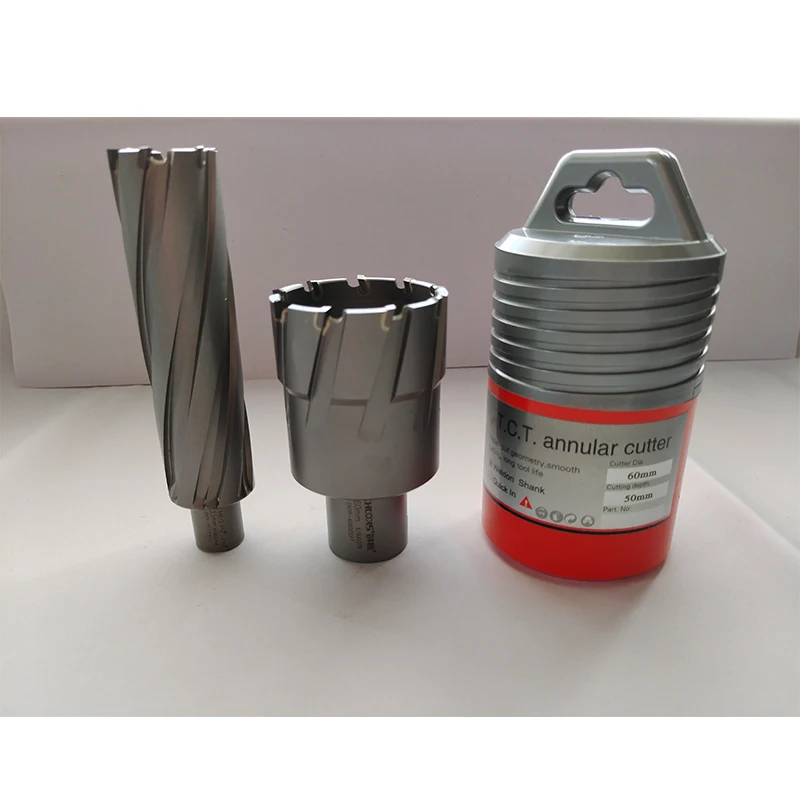 Carbide tipped magnetic drill bit with 31.75 mm weldon shank