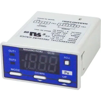 Digital manometer for measuring air or gas pressure conformed to EU and EN61326-1  standards