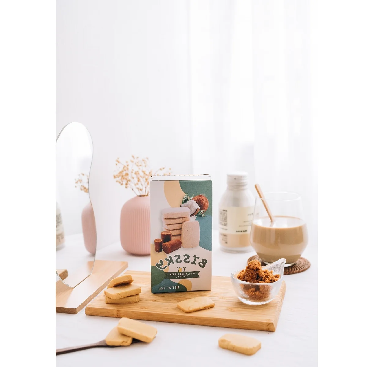 Instant Food Semi Hard Texture Gula Melaka Malacca Sugar Flavour Shelf Life 7 Months 50g Sweet Taste  Bissky Gula Melaka Cookies