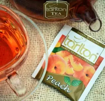 Peach Black Tea // Ceylon Flavored Black Tea from Tarlton // in Envelop Tea Bags