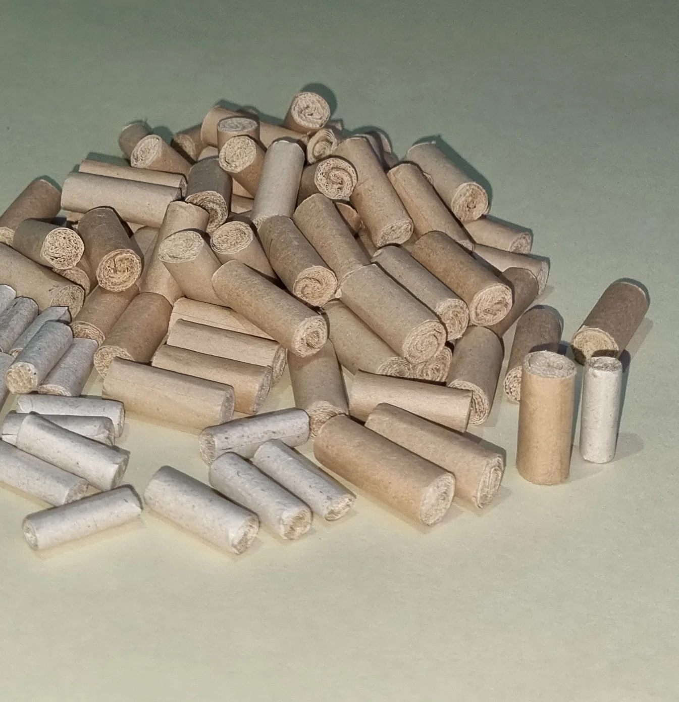 Hand Rolled corn husk filter tips 7 mm, 9 mm & 10 mm..jpg