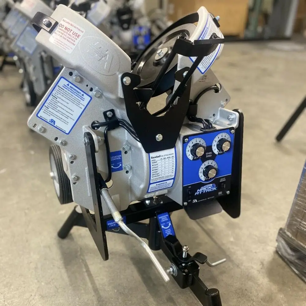 
 Доступная купить 2 2-я идет бесплатно новый оригинальный JUNIOR взломать нападение 3-х колесный бейсбольная подачи мячей для сквоша, бесплатная доставка  