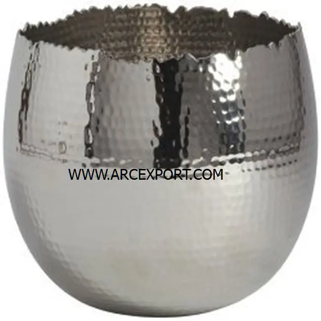 Modern Design Tableware Serving Bowl Dry Fruits Dates Sweet Serving Bowl Oval Shape Flower Metal Leaf Handle Serving Bowls