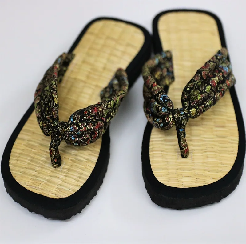 Wholesale Customize Seagrass Flip-flops Cinnamon Slippers Eco Friendly Slipper