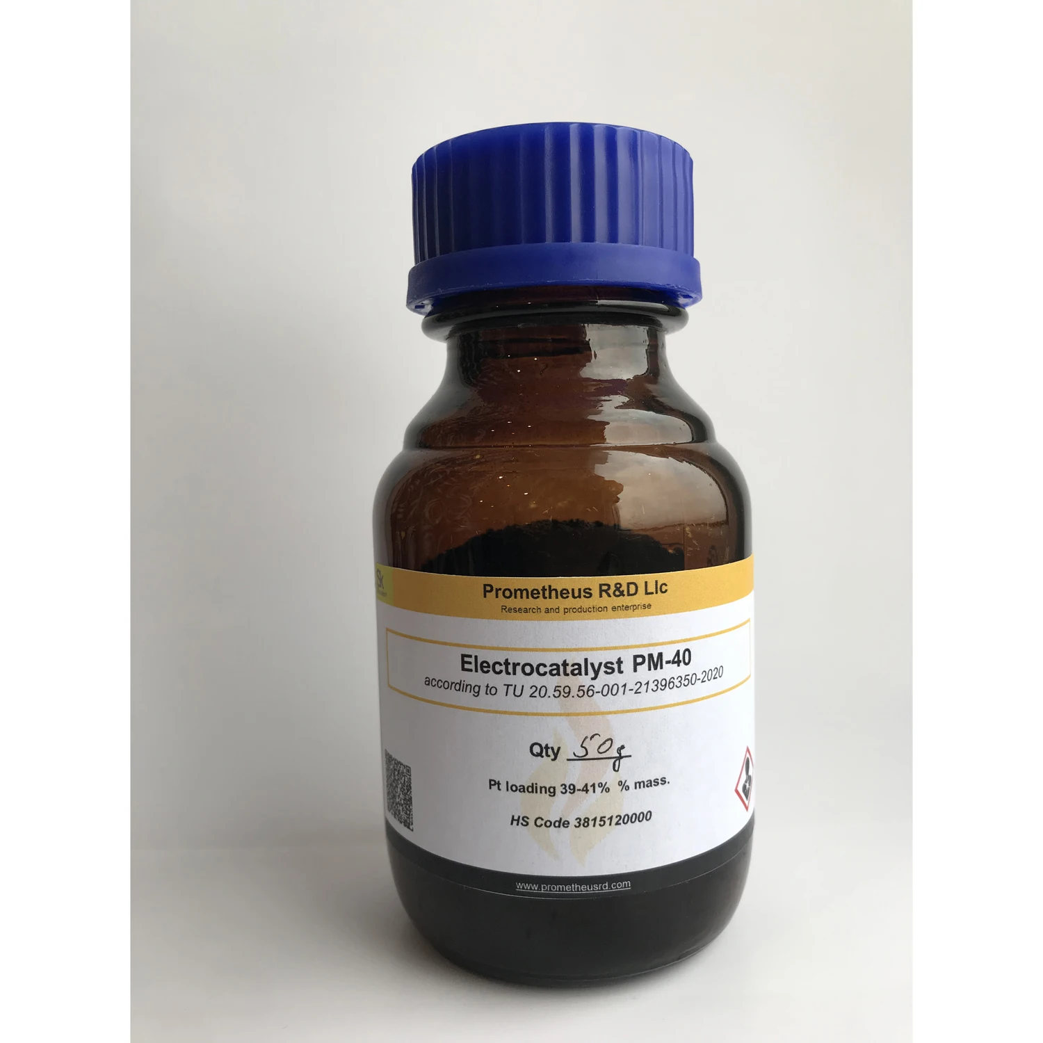 Platinum on carbon 40%   chemical catalyst for PEM power cells, platinum