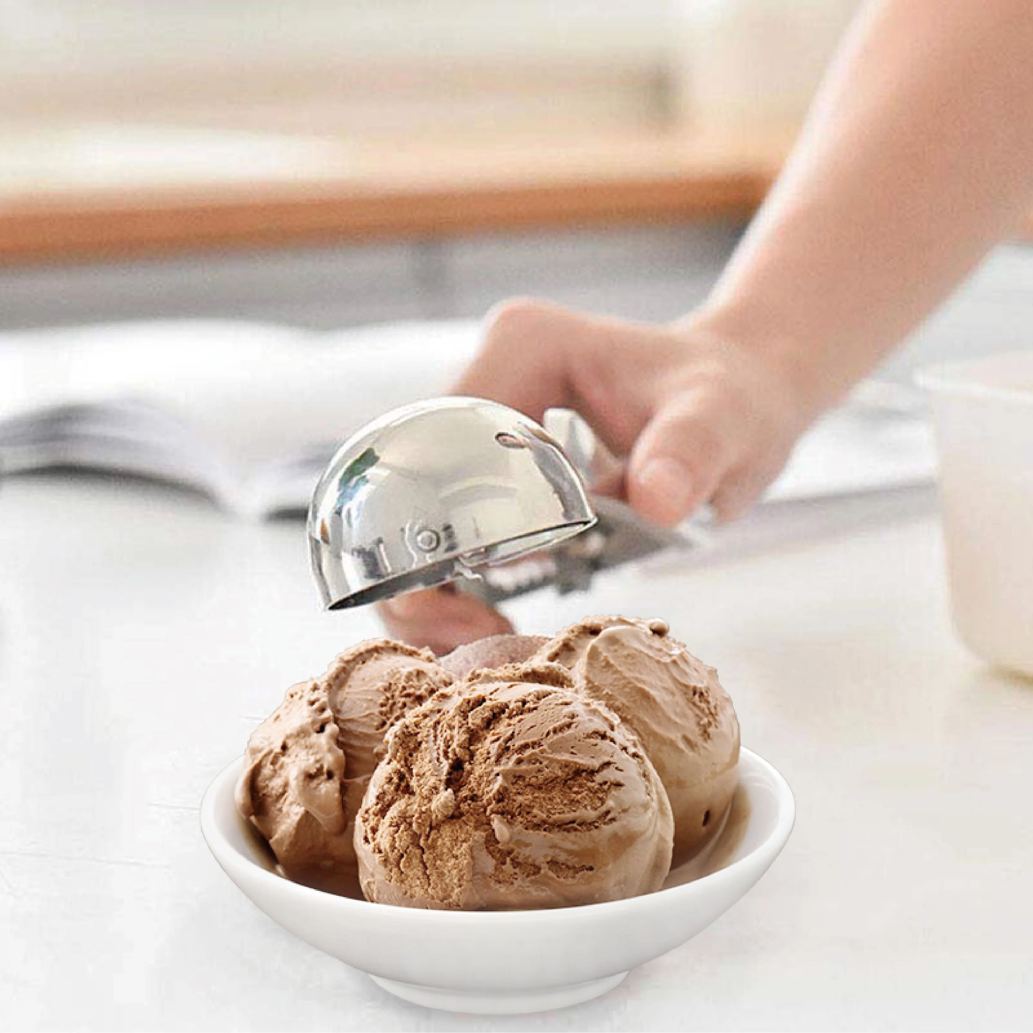 Best sell stainless steel 4 cm ice cream scoop with trigger for for fruit ice cream mashed potato