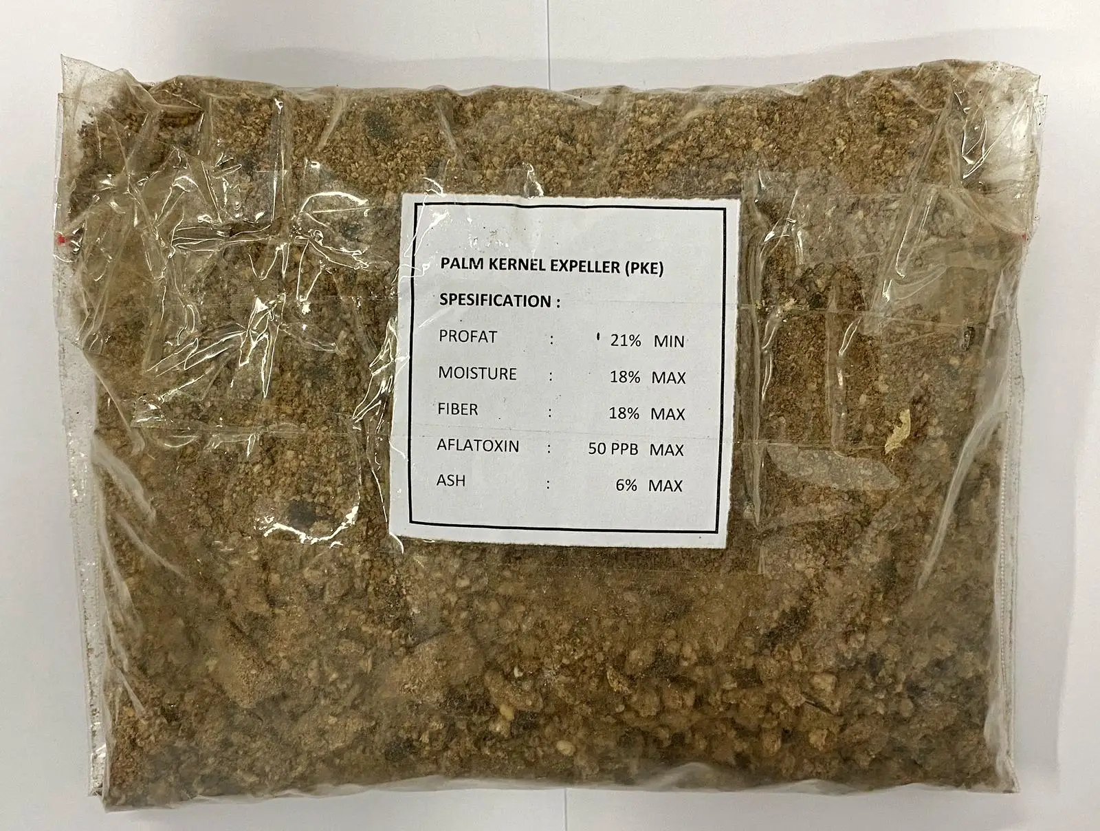 Indonesia Premium Vegetable Powder Quality Palm Kernel Expeller (PKE) for Cattle Chicken Fish Animal Feed