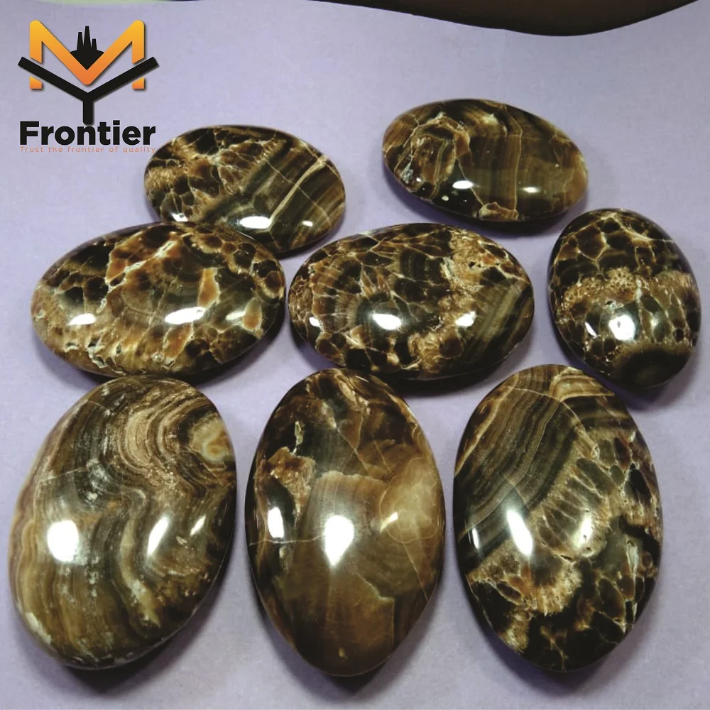 High Quality Natural Chocolate Calcite Handmade Palm Stones Showpiece Polished OEM Gemstone Healing Crystal Craft from Pakistan.