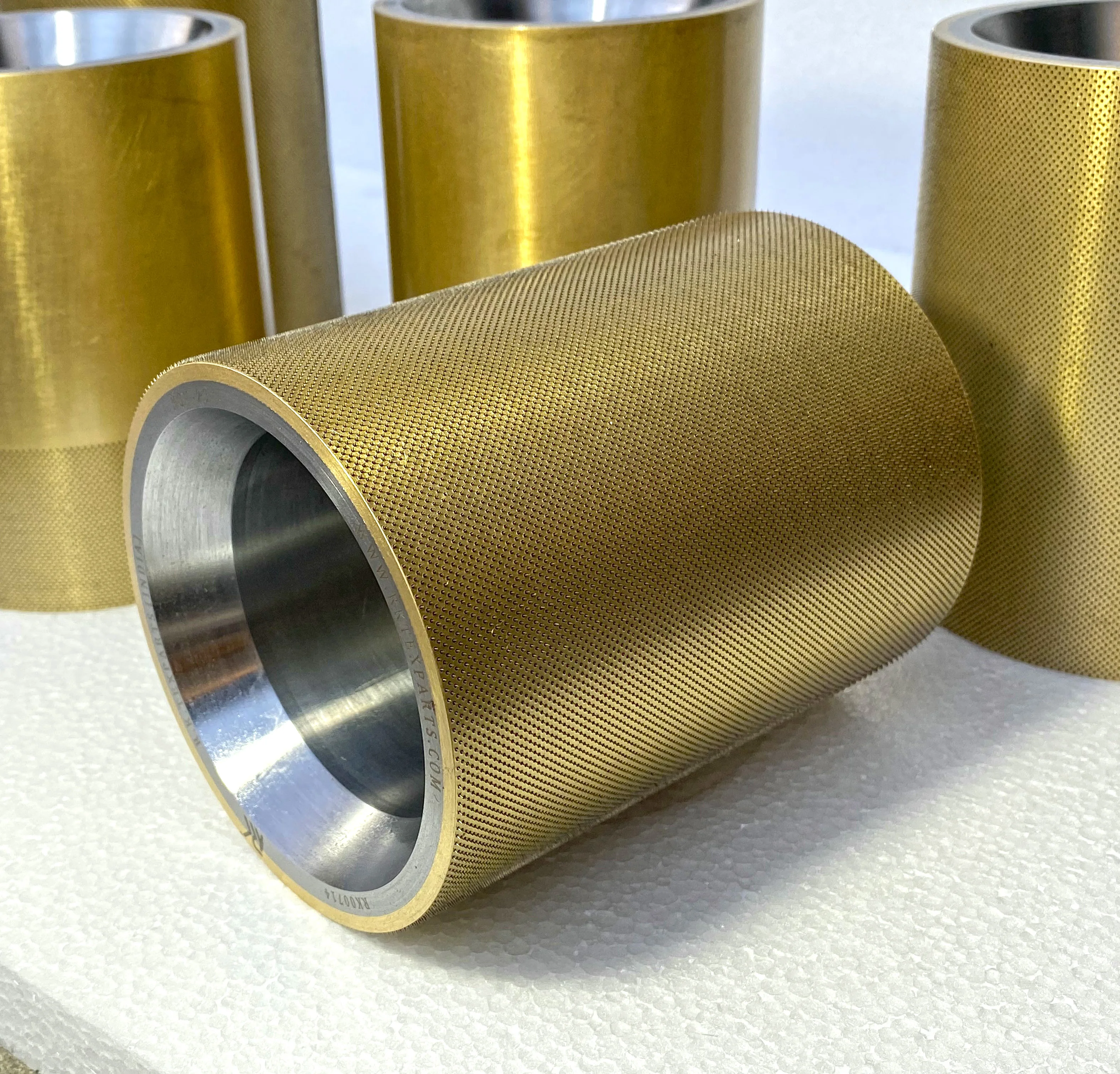 
Высокоточный проектированный игольчатый перфорационный ролик для пластиковой промышленности с лучшим качеством 