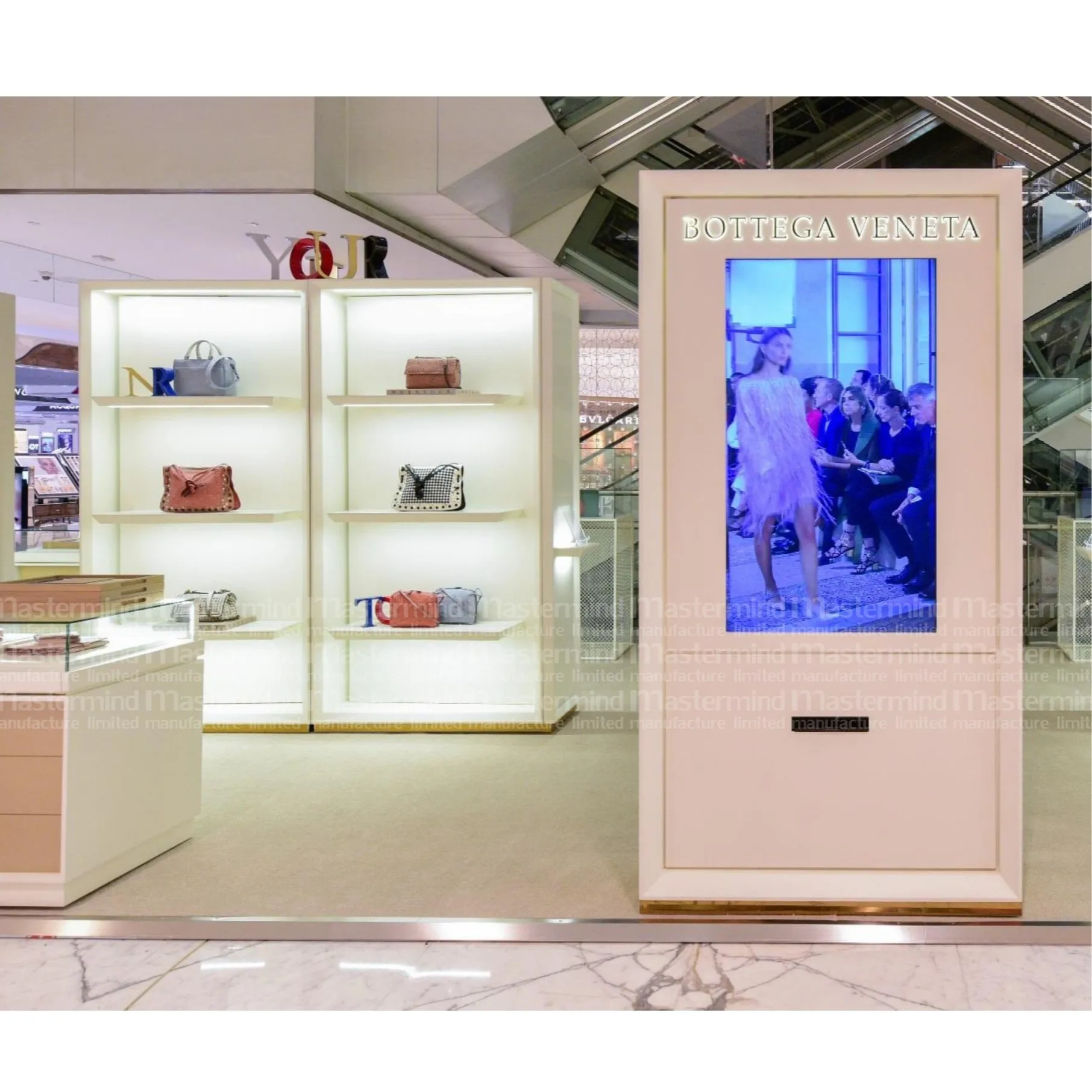 Fashionable Metal Display Racks Stand Case Box Supermarket Shelves for Fashion Shoes Bag Retail Store Event Decor