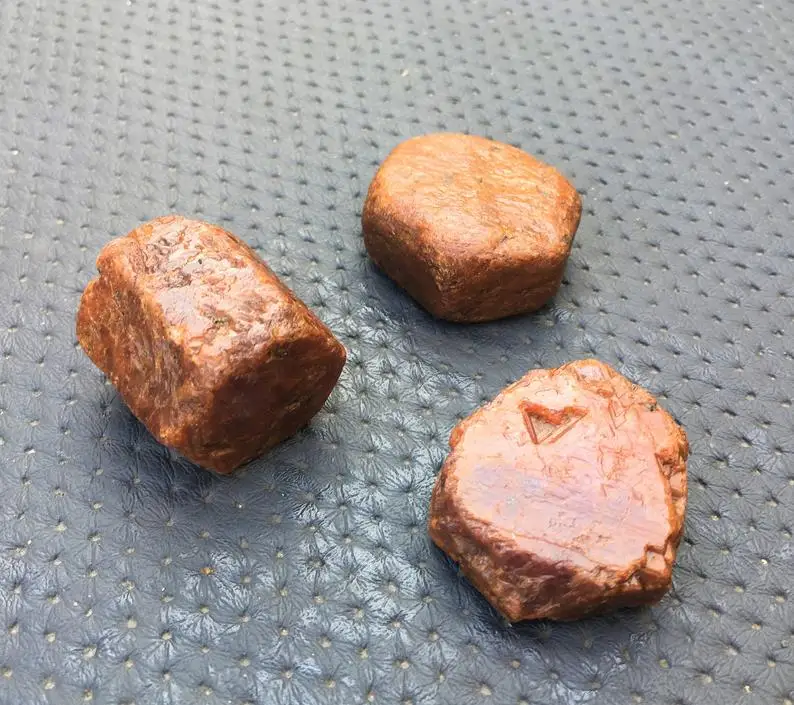 1 Piece Genuine Ruby Gemstone Rough Natural Stone Top Quality Wholesaler Raw July Birthstone Raw Stone