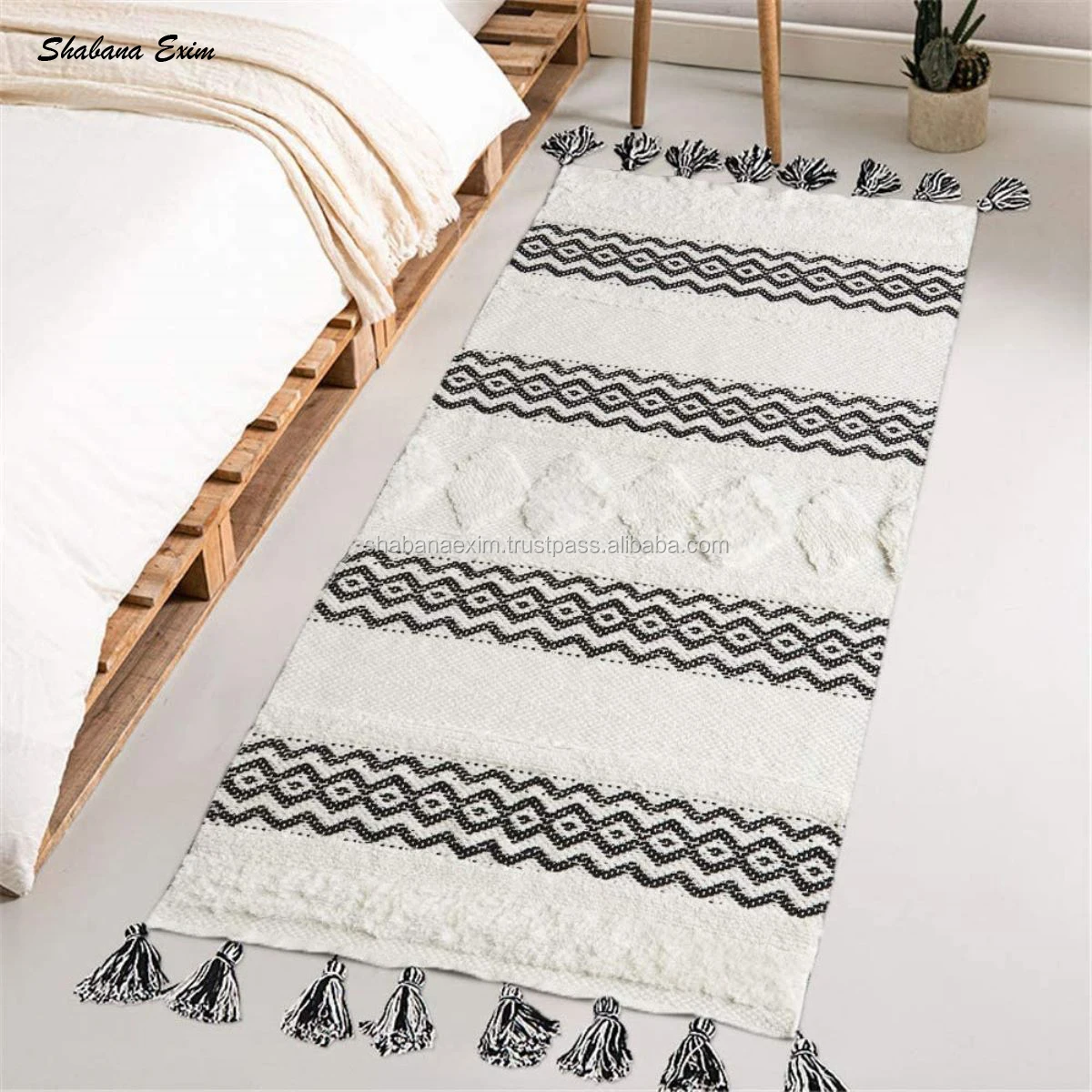 Modern Bohemian Living Room Carpet Decoration Handmade Anti-Slip Boho Embroidered for Sale Made in India