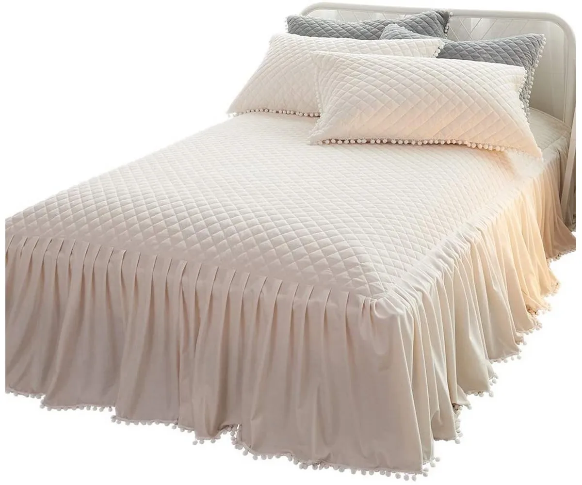 Luxury Wedding  washed cotton quilts solid embroidered quilted bed cover sheets