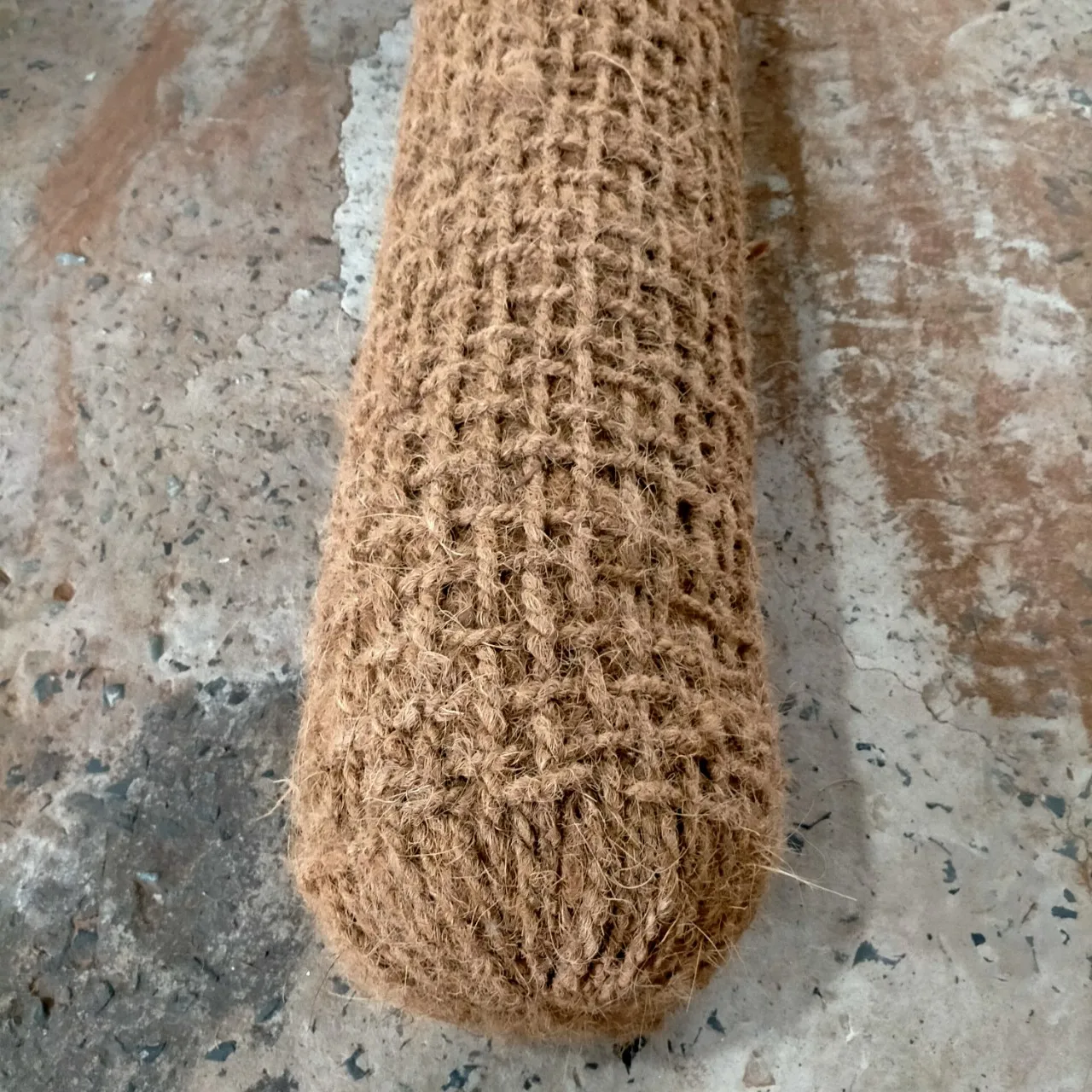 Coconut coir log for river bank stabilization - coir log for erosion control