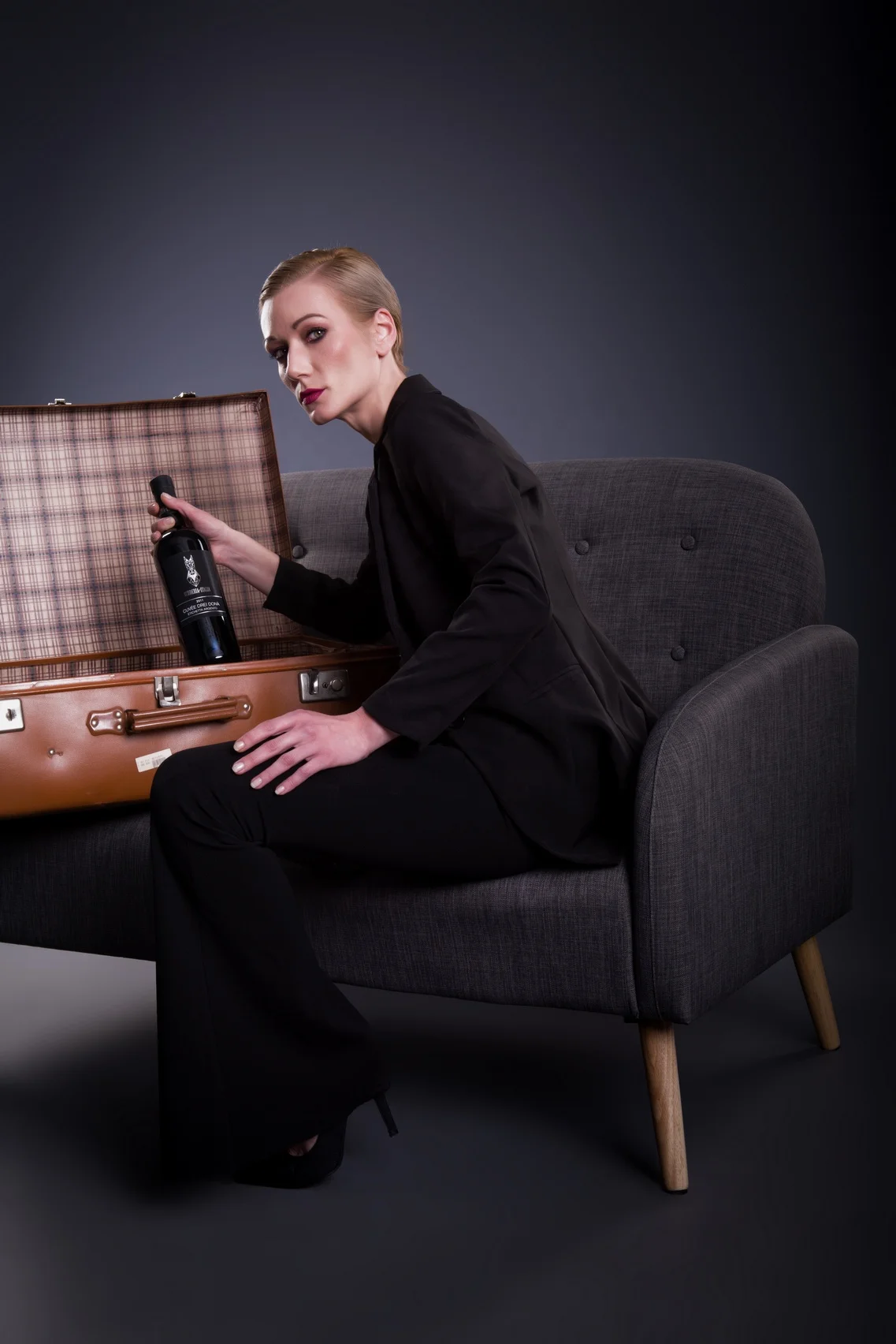 Six Pack CUVEE DREI DONA ETICHETTA ARGENTO 2011 Scuderia Italia 0.75L Prestigious Italian Red Wine