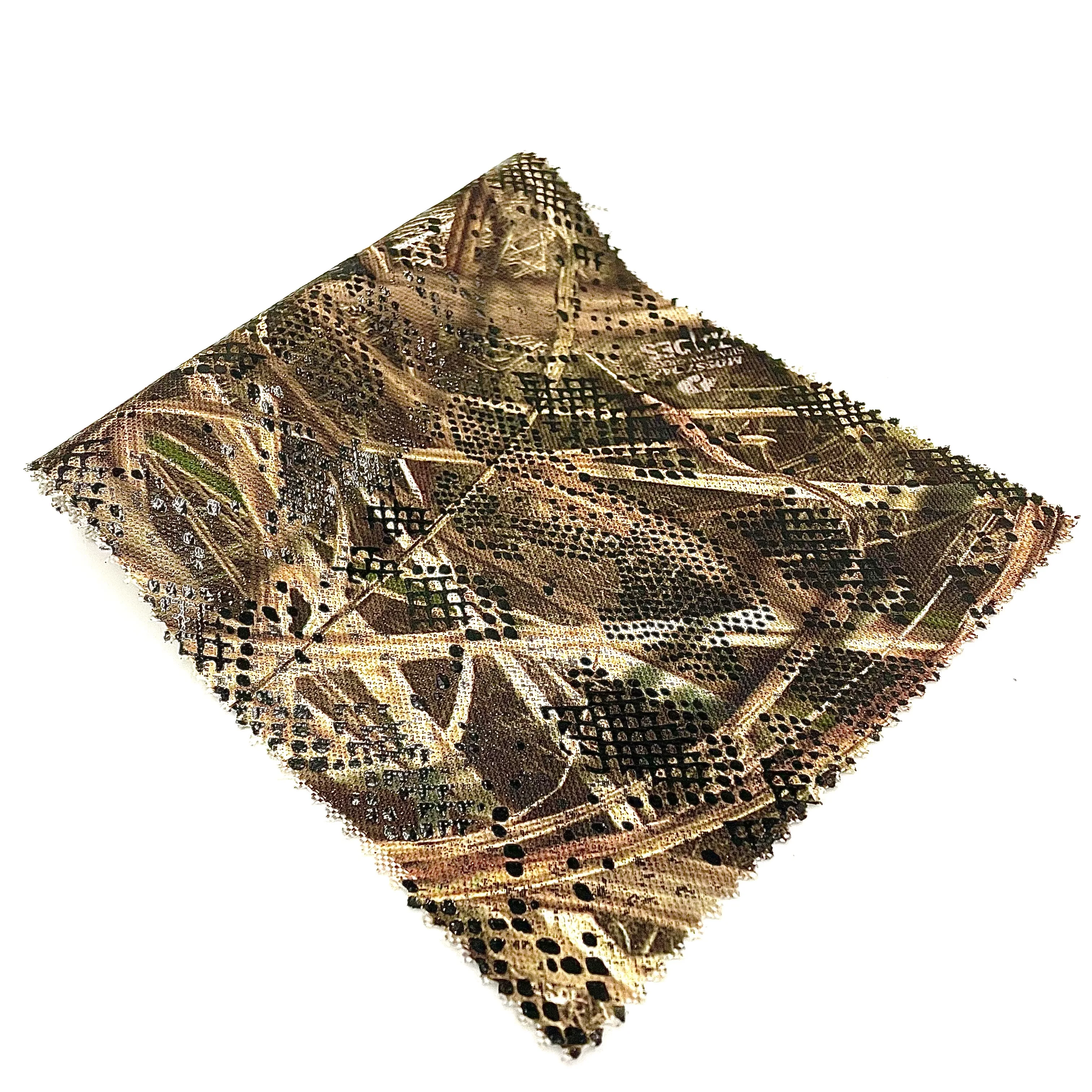 EPO High Quality 600D 100% Polyester with Glossy Laser Film Transferred Snake Print for Bags