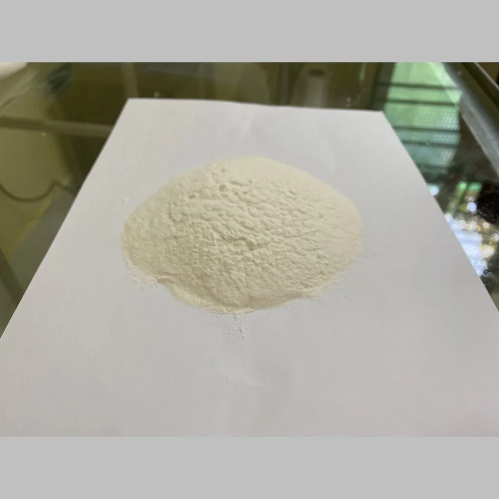 Белый и прозрачный порошок агара-агара для пищевых применений