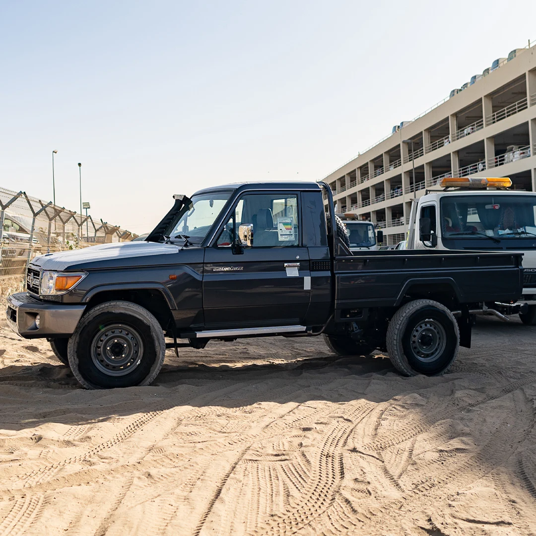 
 Land Cruiser GRJ79 E1 4,0 л, бензиновая однокабина, ручная передача 2021  