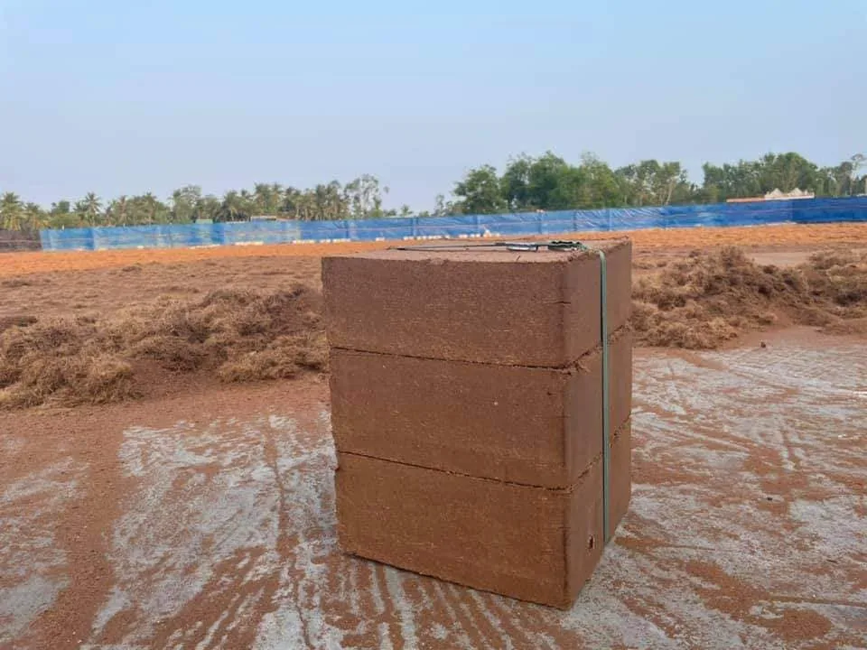 Вьетнам Coir торфяной блок Cocopeat 5 кг Pith Low EC для растений 0084947900124