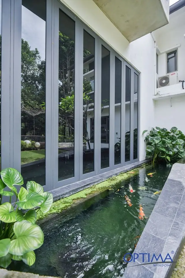 Commercial Exterior Accordion Folding Glass Doors Bi-folding doors, Restaurant Partitions Sliding Folding Glass Doors