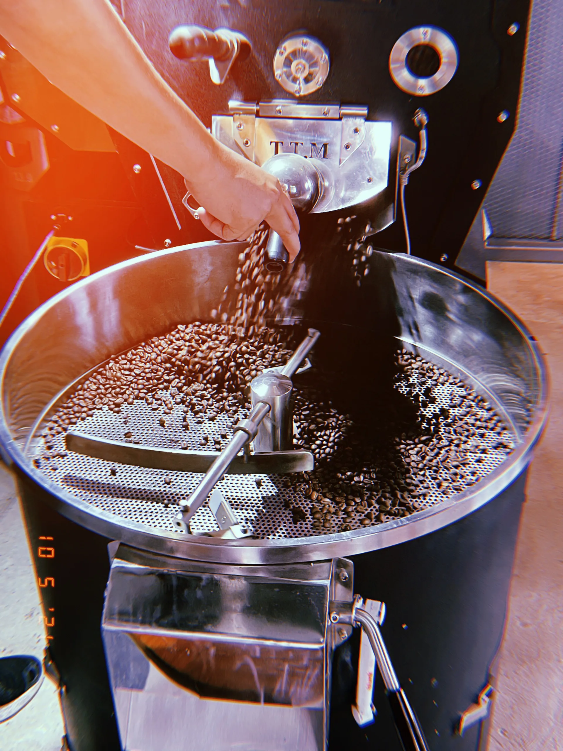 ЖАРЕНЫЙ КОФЕ Robusta экспортируемый качественный в течение 24 месяцев Гарантийный сервис
