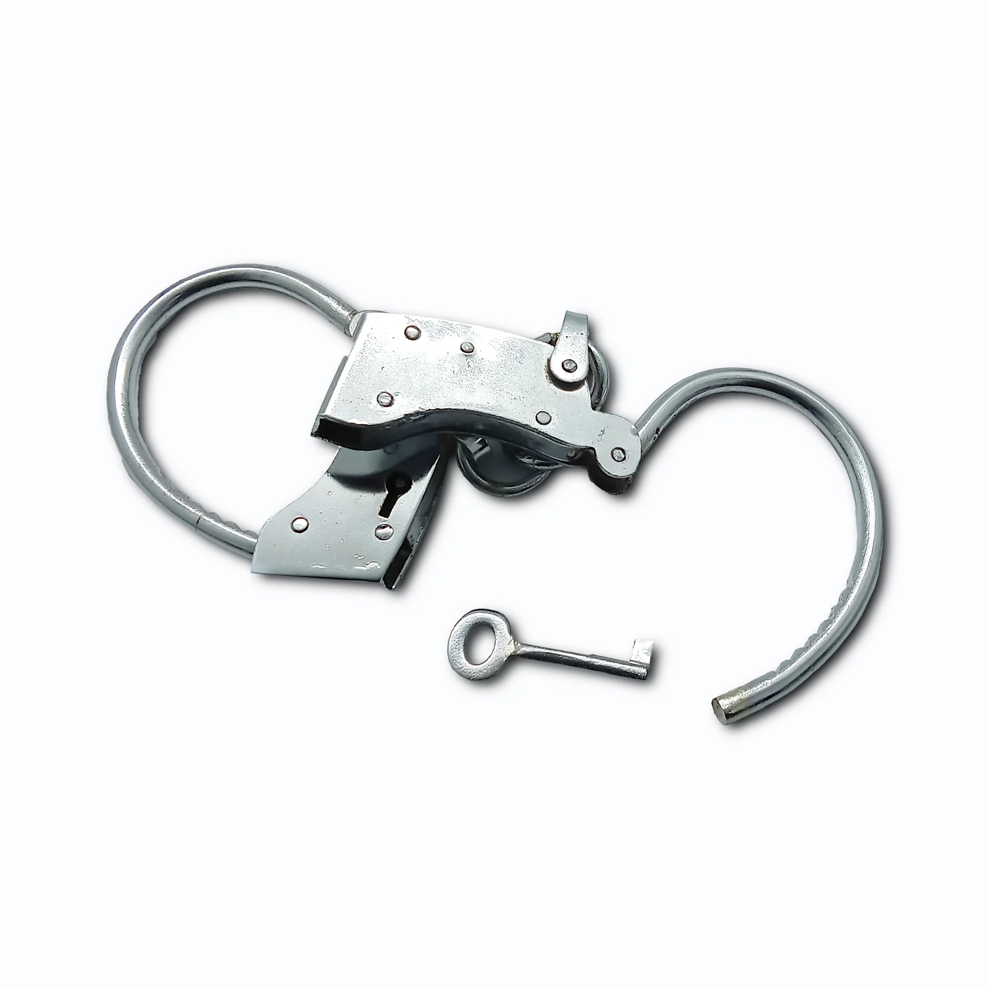 Винтажные серебряные наручники для искусства и коллекционирования разработанные средневековым краем