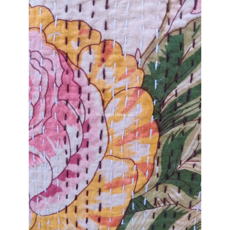 Роскошное постельное белье домашний декор бежевый индийский цветочный принт ручной работы Хлопковое одеяло Kantha красивое цветочное покрывало оптом