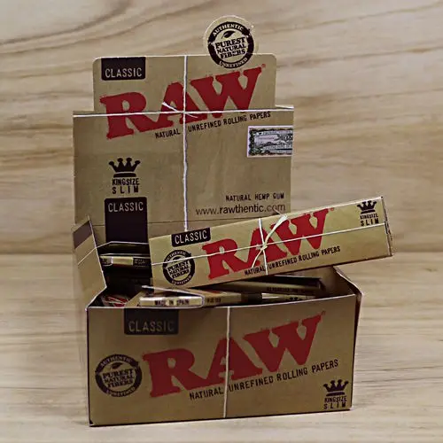 
RAW CLASSIC ROLLING PAPERS KING SIZE SLIM WITH FILTER TIPS FULL BOX ORIGINAL NEW 