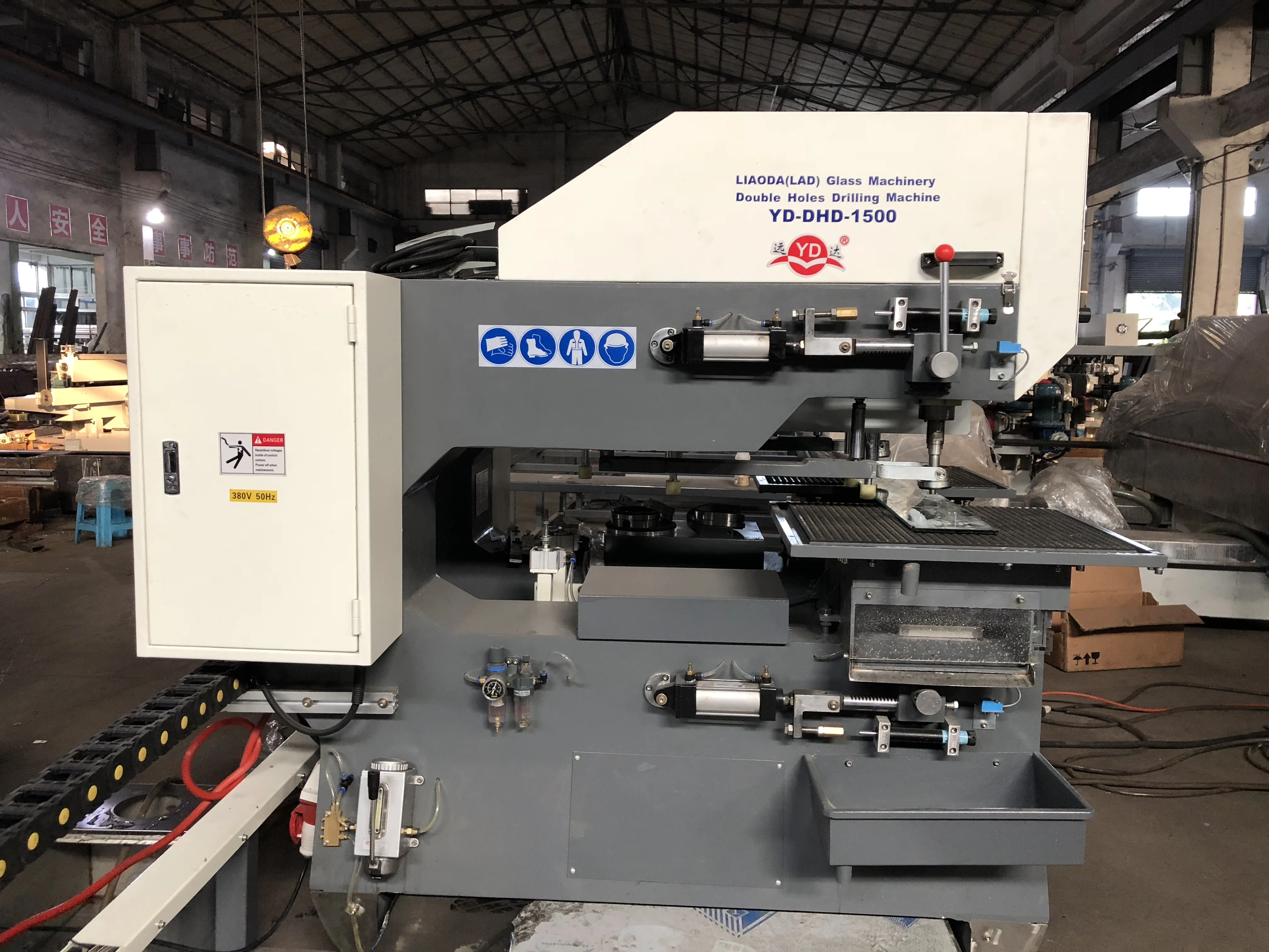 Horizontal automatic PLC control glass hole driller making machine