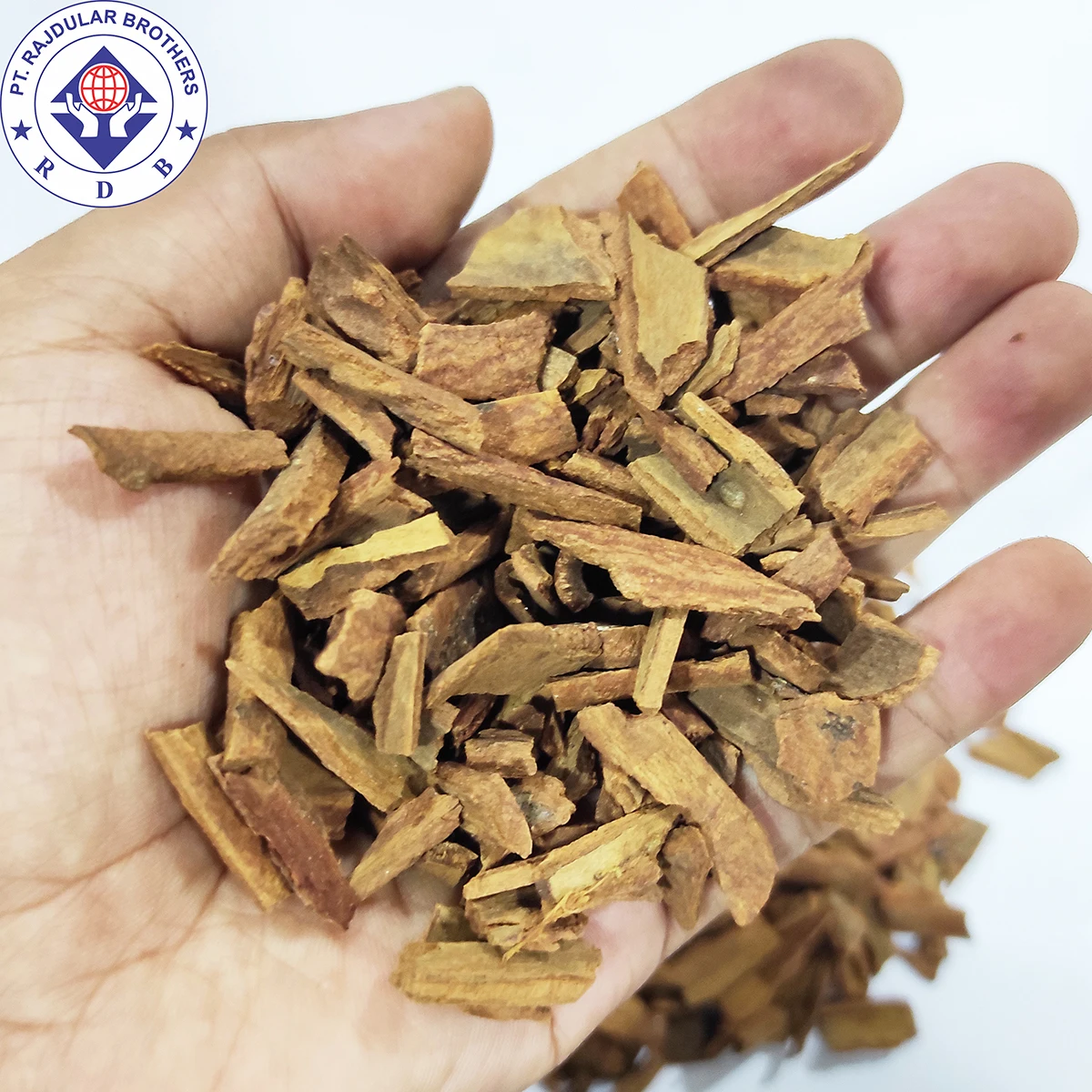 
HIGH QUALITY INDONESIAN CINNAMON / CASSIA VERA (KABC / BROKEN) 