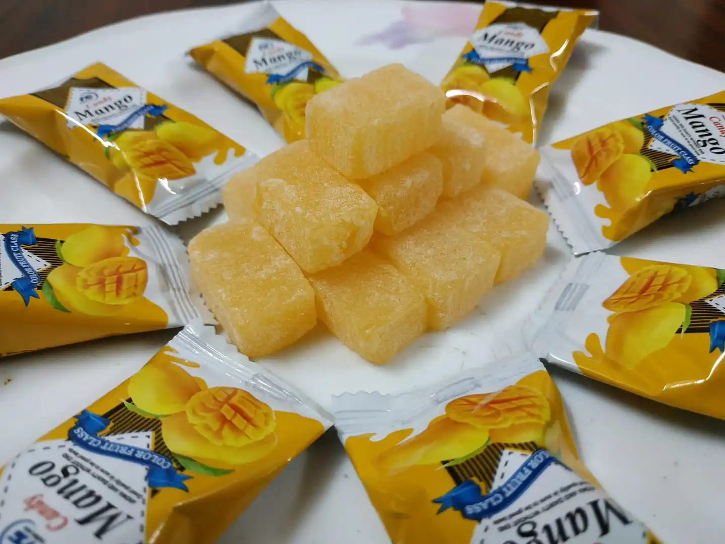Delicious sweet mango gummy candy with competitive  price