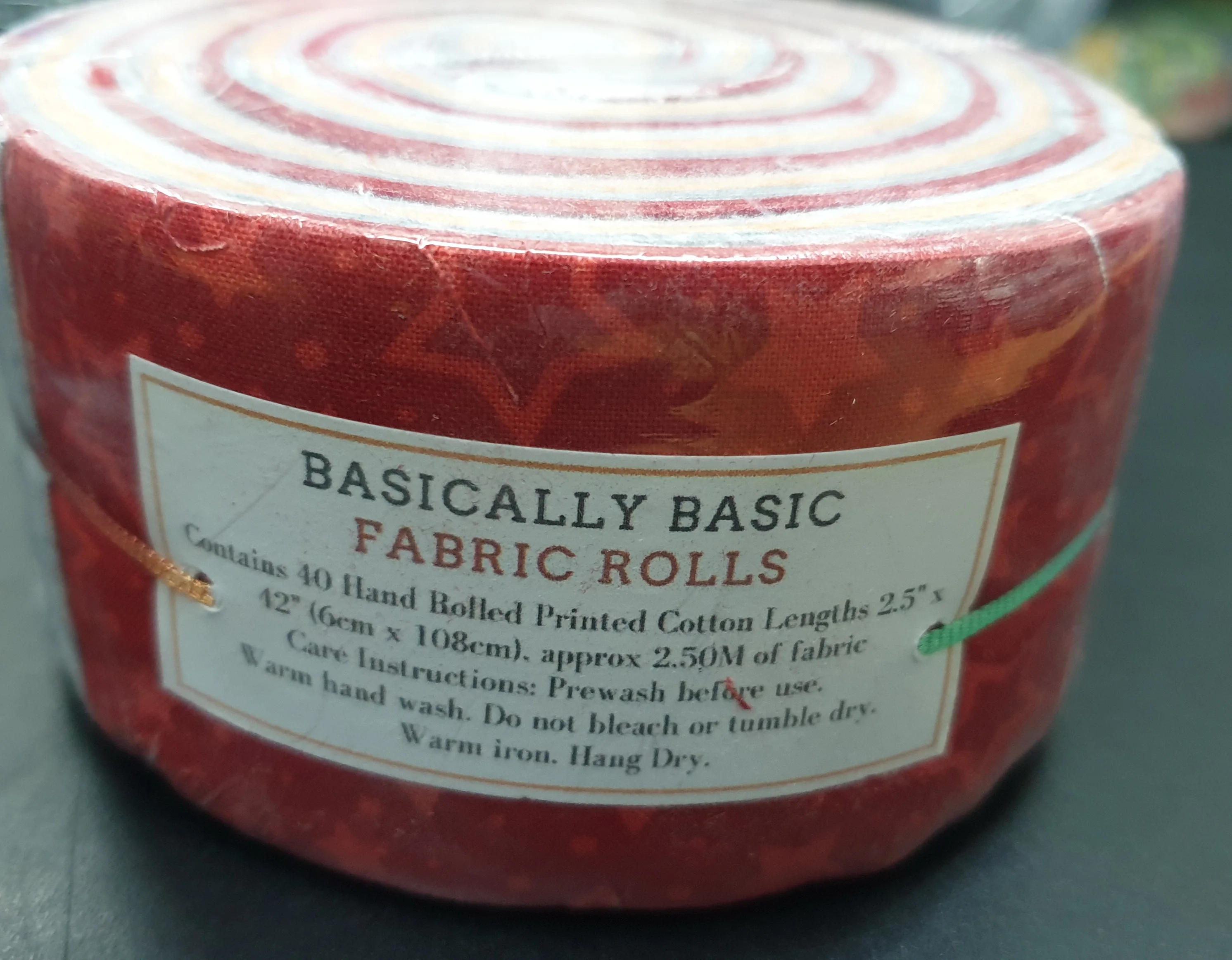 Абсолютно Новый коллекционный 40 рулонов полос. Красивые темы и дизайны сейчас в наличии