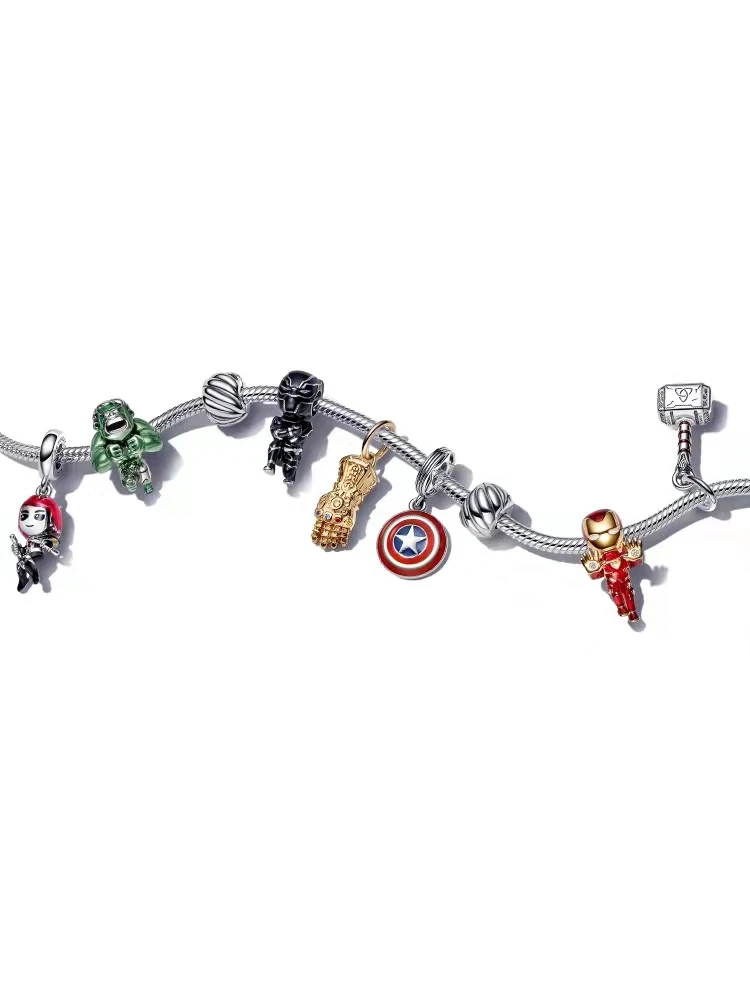 2022 Hot selling item Avengers Charm bracelet Captain America Black Widow charm