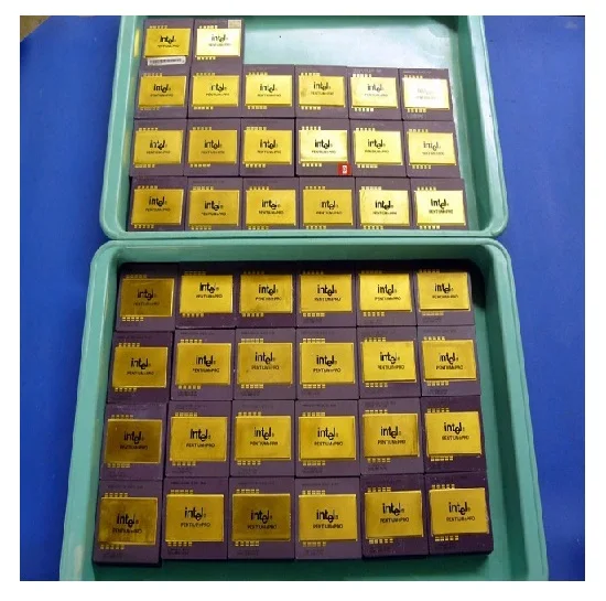 Процессор Intel Pentium Pro, керамический процессор